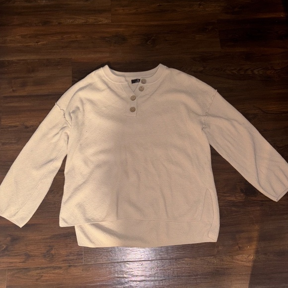 Cream color sweater set with pants - Picture 2 of 2